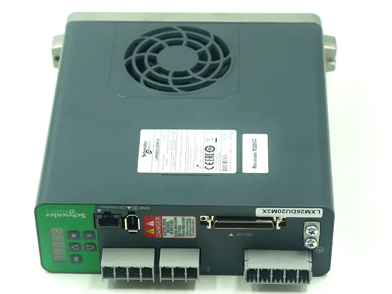 2KW Pour Schneider Lexium 26 Servo Driver AC triphasé LXM26DU20M3X