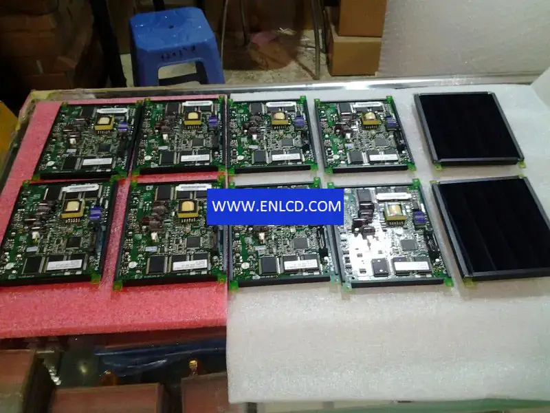 EL320.240.36 HB Lumineq Wymiana panelu LCD