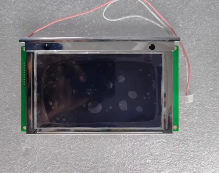 Remplacement du panneau LCD M014JP1A