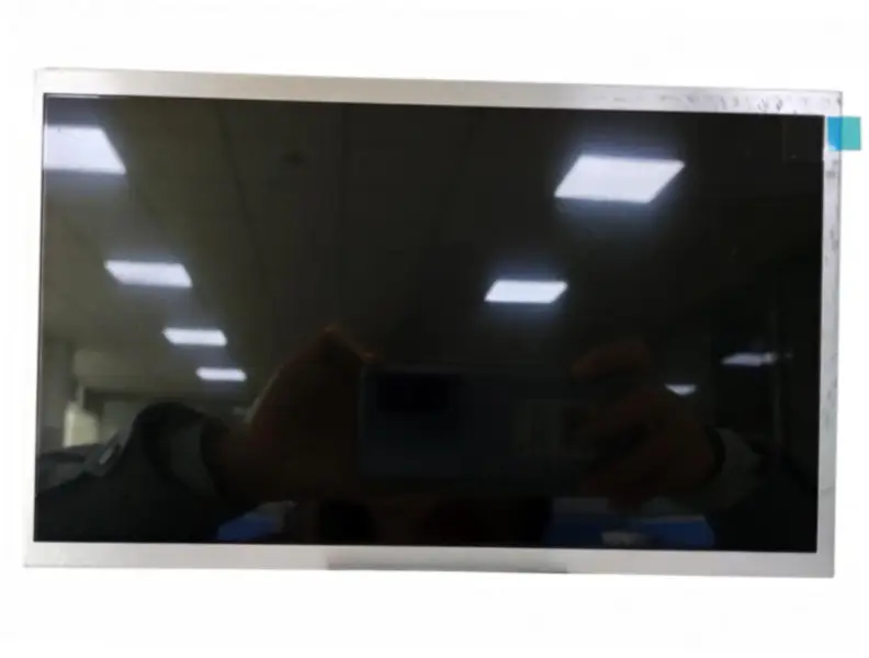 IVO M101GWT9 R8 LCD