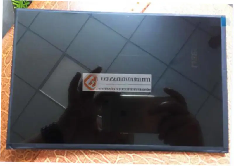 IVO M101NWWB R0 LCD