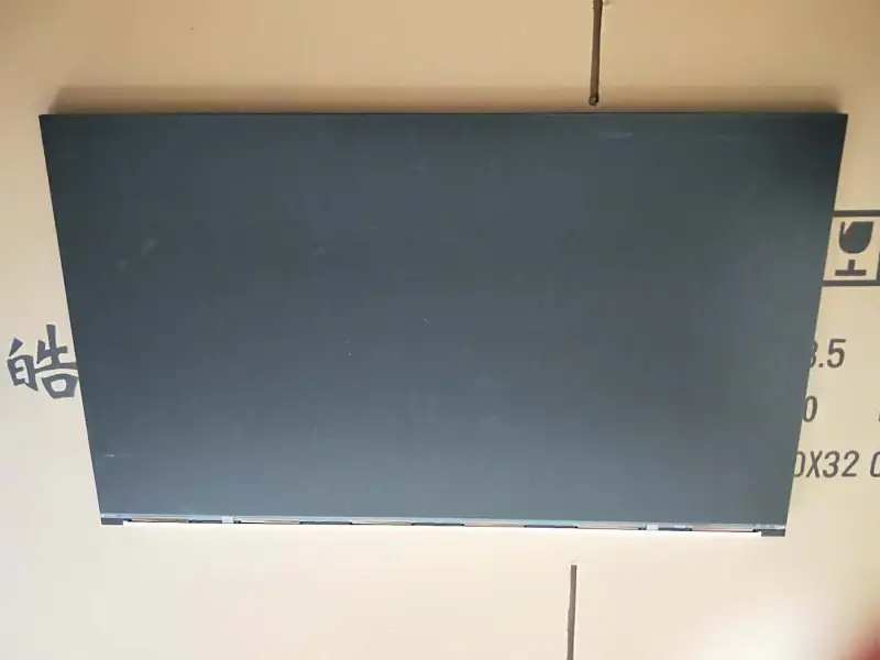 Remplacement du panneau LCD M215HAN01.1 AUO