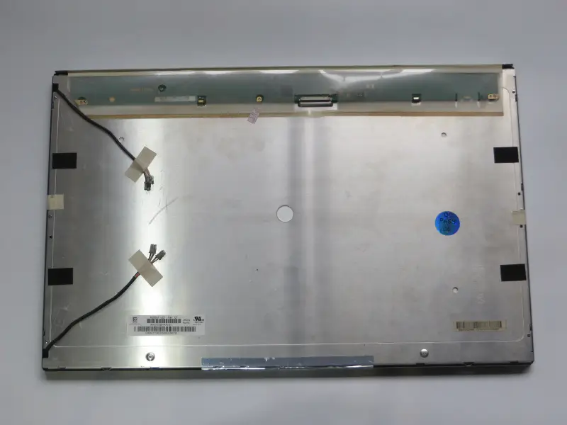 Remplacement du panneau LCD Innolux M260J3-L01 pour moniteur de bureau