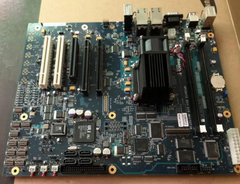 Carte mère MPC8572DS de Freescale Semiconductor
