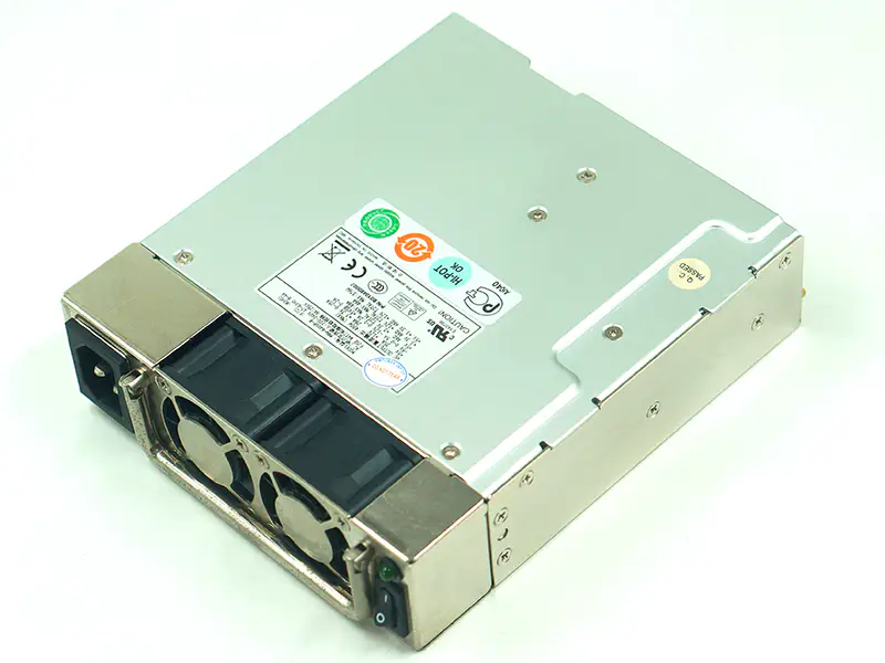 Alimentation pour Zippy Emacs 400W à découpage MRW-6400P-R