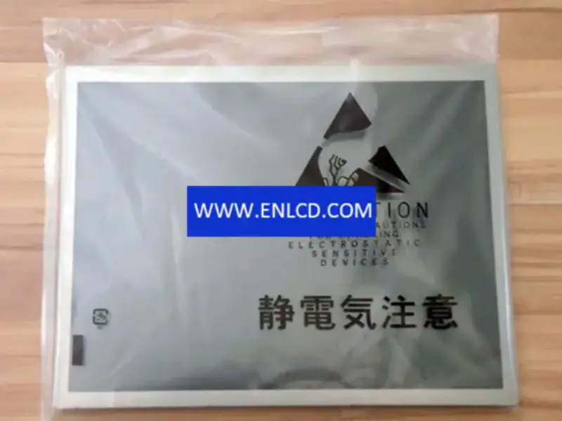 Remplacement du panneau LCD Mitsubishi AA104XD12