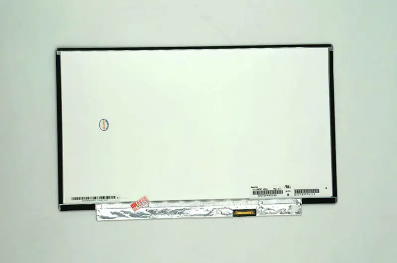 Remplacement du panneau LCD Innolux N133BGE-EAA pour ordinateur portable