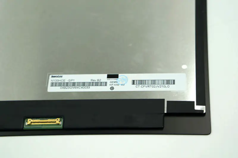 Remplacement du panneau LCD Innolux N133HCE-GP1 pour ordinateur portable
