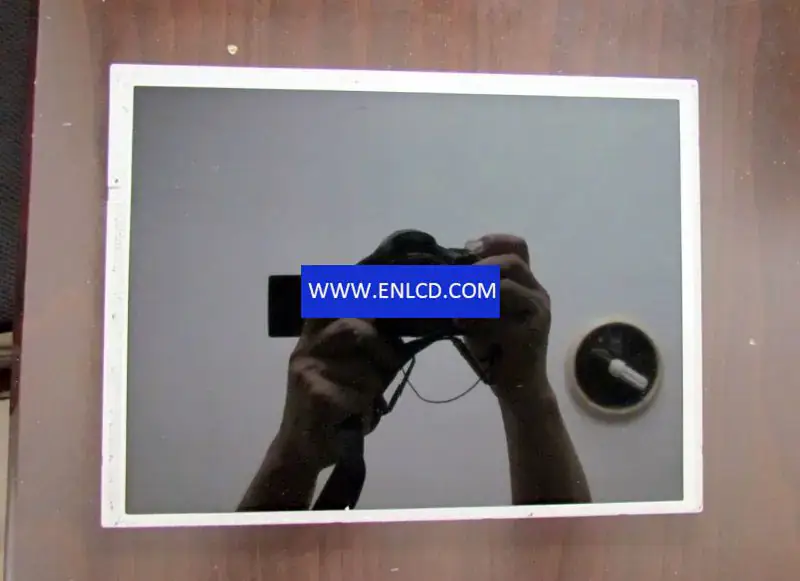 Remplacement du panneau LCD NL10276BC20-37 NLT pour application industrielle