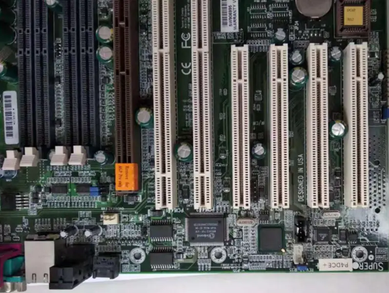 Carte mère pour station de travail SuperMicro P4DCE+ 603