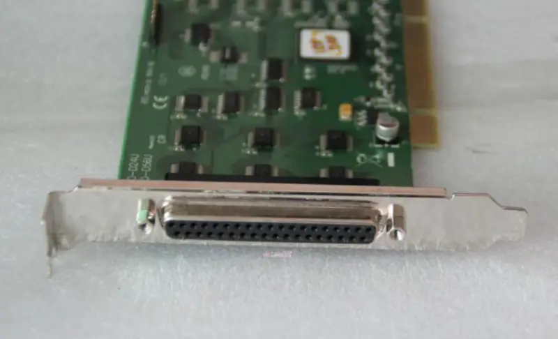 Carte PCI PIO-D24U avec 24 canaux d'E/S numériques Carte mère industrielle