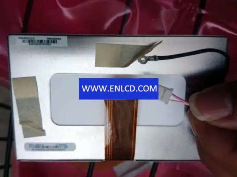 Remplacement du panneau LCD à encre PW045XS1 E