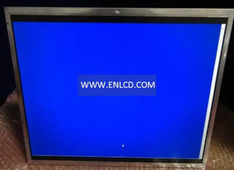 Sostituzione pannello LCD Samsung LTM170EU-A01