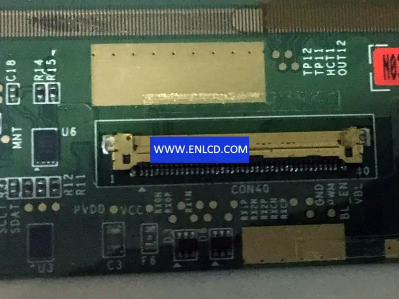 Remplacement du panneau LCD Samsung LTN101NT06-2