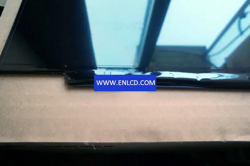 Remplacement du panneau LCD Samsung LTN133AT09-W01 pour ordinateur portable