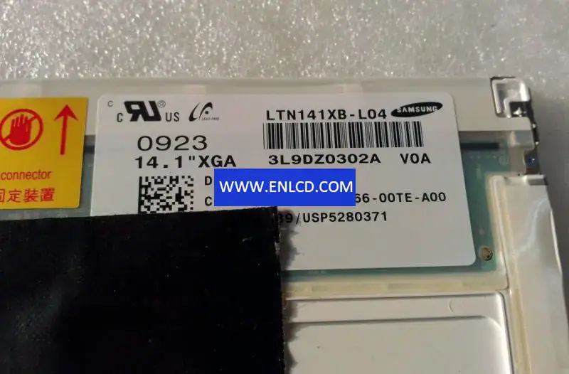 Remplacement du panneau LCD Samsung LTN141XB-L04 pour ordinateur portable