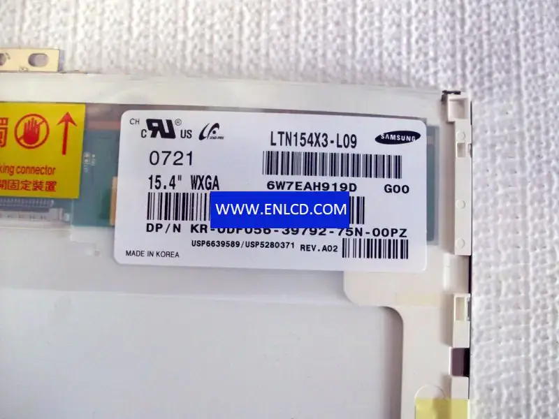 Samsung LTN154X3-L09-G LCD