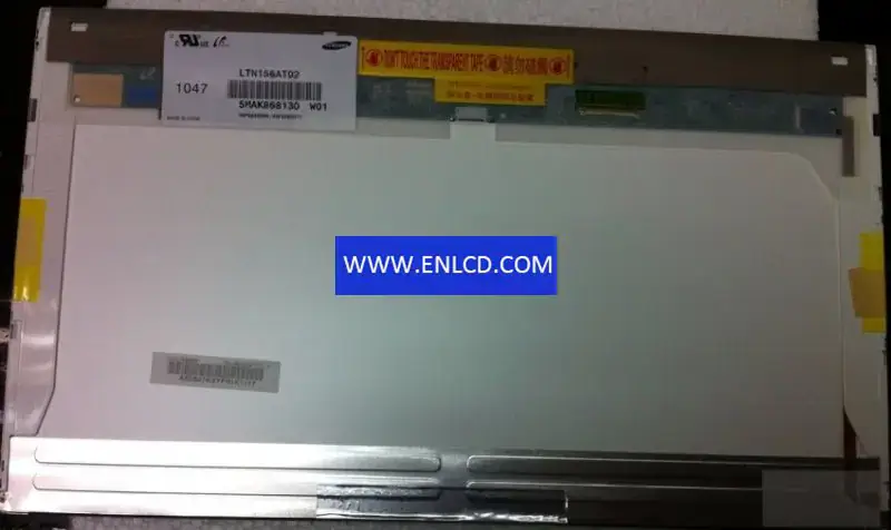 Remplacement du panneau LCD Samsung LTN156AT02-W01 pour ordinateur portable