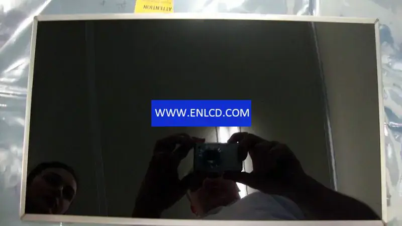 Samsung LTN156AT05-J08 LCD