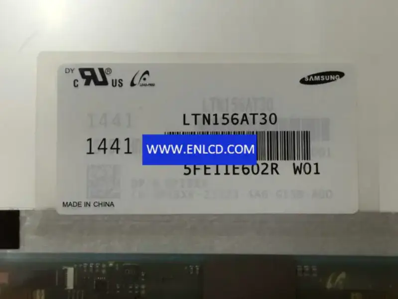 Remplacement du panneau LCD Samsung LTN156AT30-W01 pour ordinateur portable