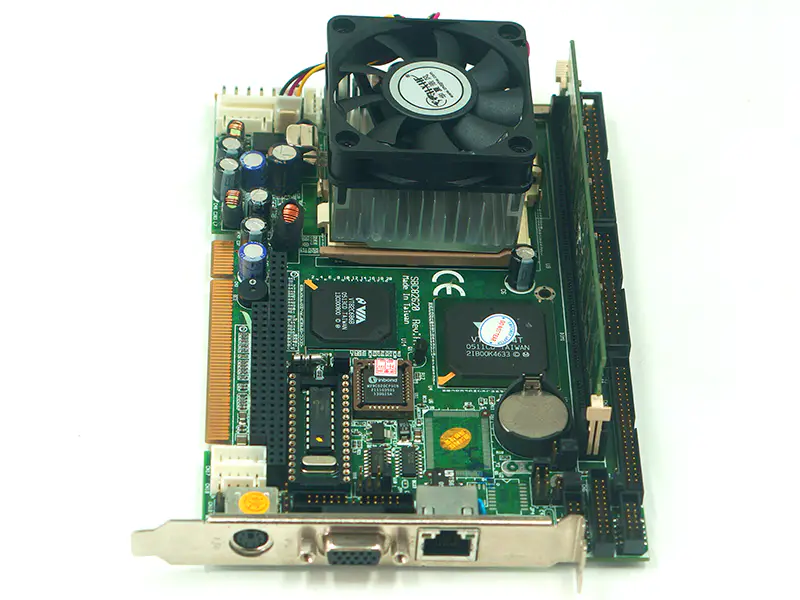 Carte mère industrielle Axiomtek SBC82620 REV:A4