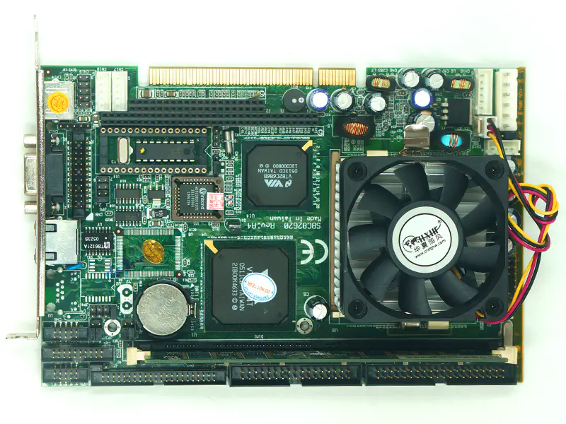 Carte mère industrielle Axiomtek SBC82620 REV:A4