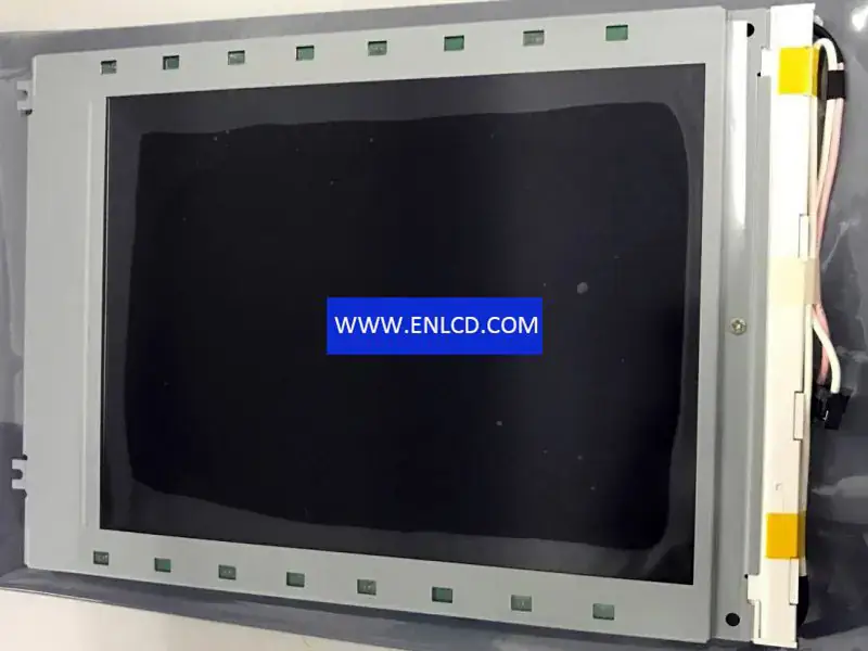 Remplacement du panneau LCD LM64P10 SHARP