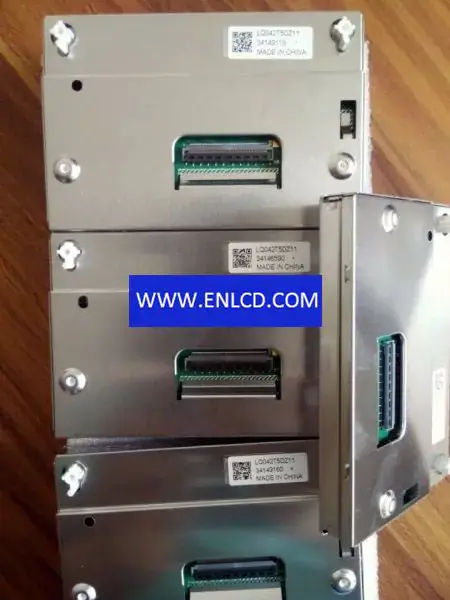 LQ042T5DZ11 SHARP LCD panel replacement for Automotive Display