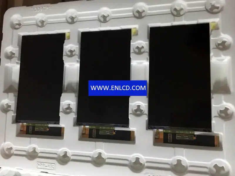 Wymiana panelu LCD LQ055T3SX02Z firmy SHARP