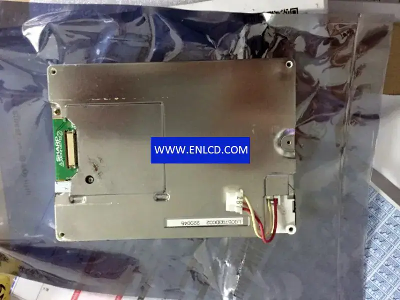 Remplacement du panneau LCD SHARP LQ057Q3DC02 pour applications industrielles