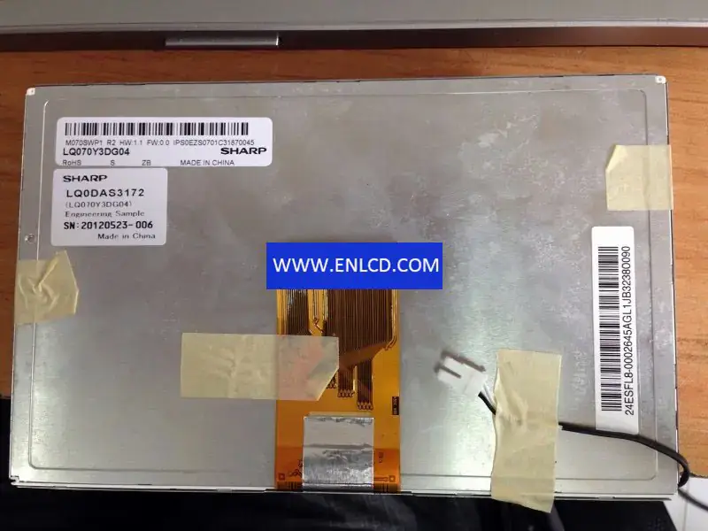 Remplacement du panneau LCD SHARP LQ070Y3DG04