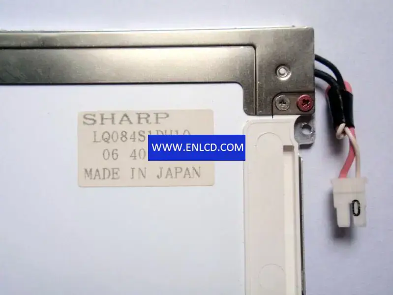 Substituição do painel LCD SHARP LQ084S1DH10 para laptop