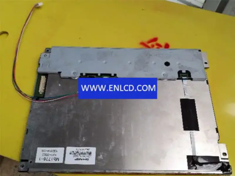 Reemplazo del panel LCD LQ104S1DG2C SHARP para panel táctil