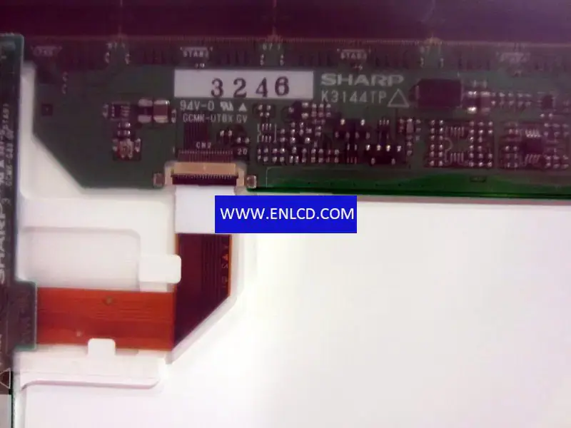 Remplacement du panneau LCD SHARP LQ106K1LA01B