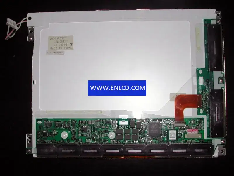 Remplacement du panneau LCD LQ10D131 SHARP