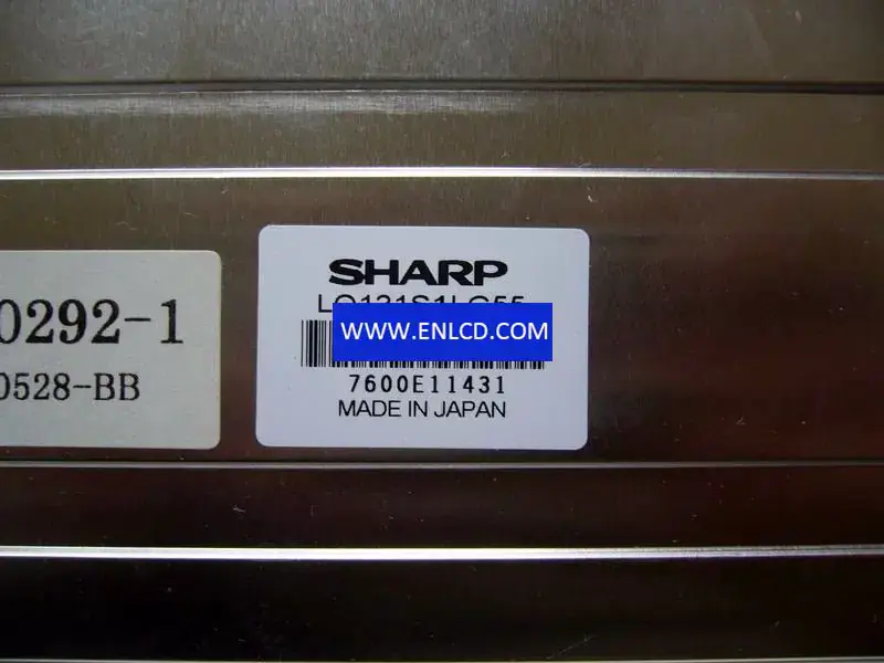 Remplacement du panneau LCD LQ121S1LG55 SHARP