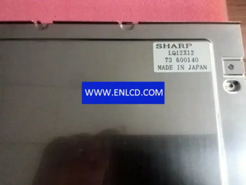 Sostituzione del pannello LCD LQ12X12 SHARP