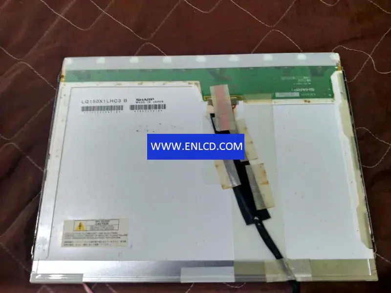 LQ150X1LHC3 B SHARP LCD panelinin değiştirilmesi