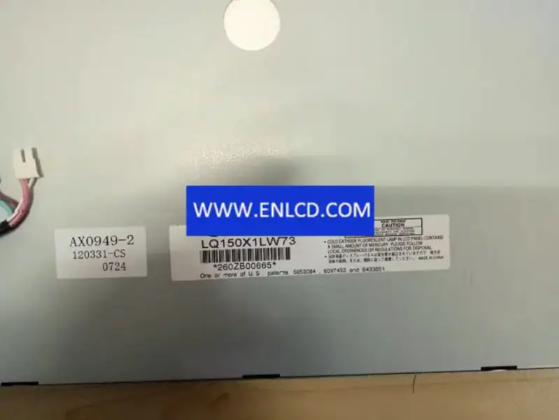 Remplacement du panneau LCD SHARP LQ150X1LW73 pour applications industrielles