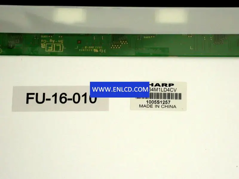 Remplacement du panneau LCD LQ164M1LD4CV SHARP