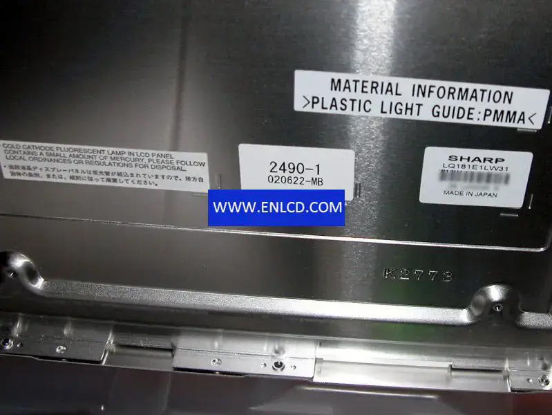 Remplacement du panneau LCD LQ181E1LW31 SHARP