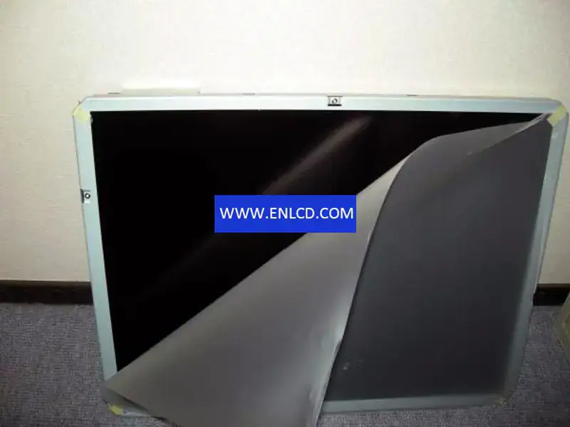 Remplacement du panneau LCD SHARP LQ196A1LZ03