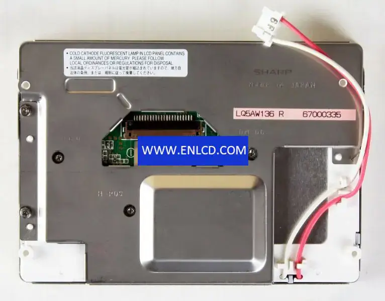 Remplacement du panneau LCD LQ5AW136R SHARP