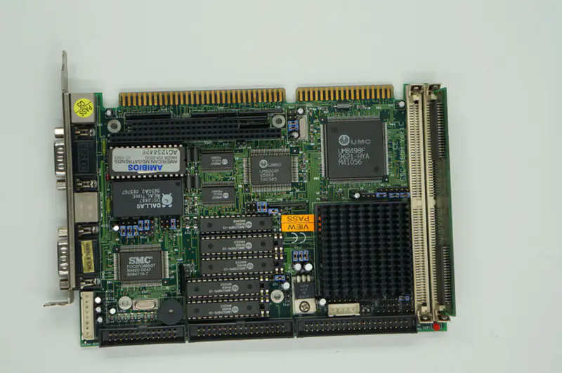Carte mère IEI SSC-486H