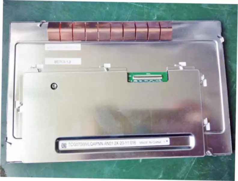 Kyocera TCG070WVLQAPNN-AN01 LCD