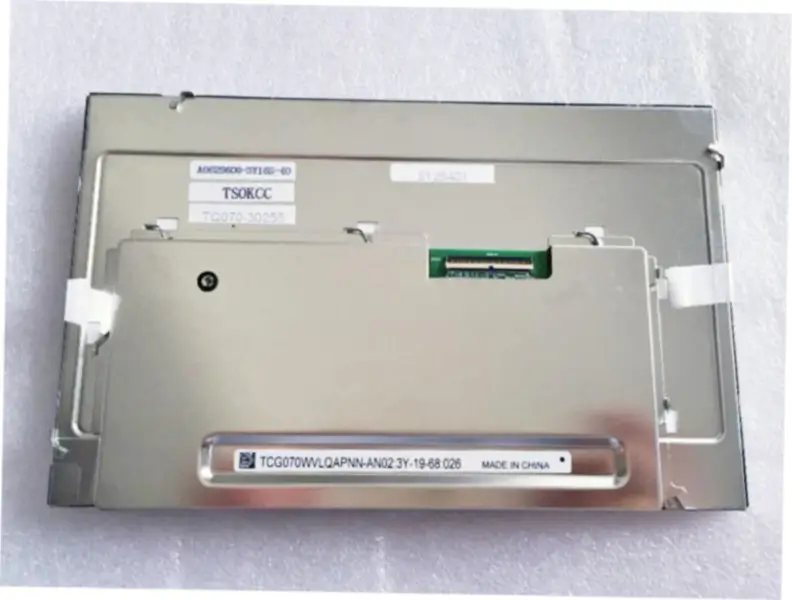 Kyocera TCG070WVLQAPNN-AN02 LCD