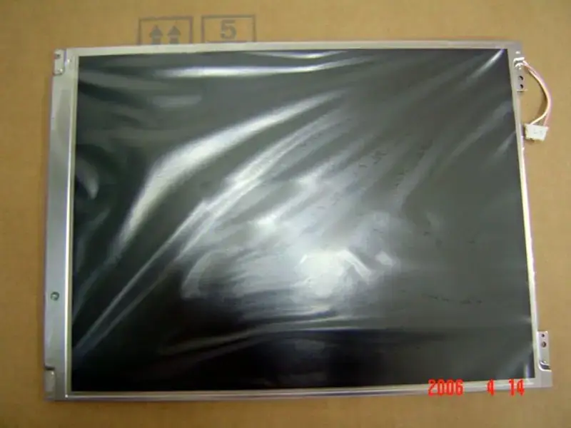TM121SV-02L01 SANYO LCD panel replacement for Laptop