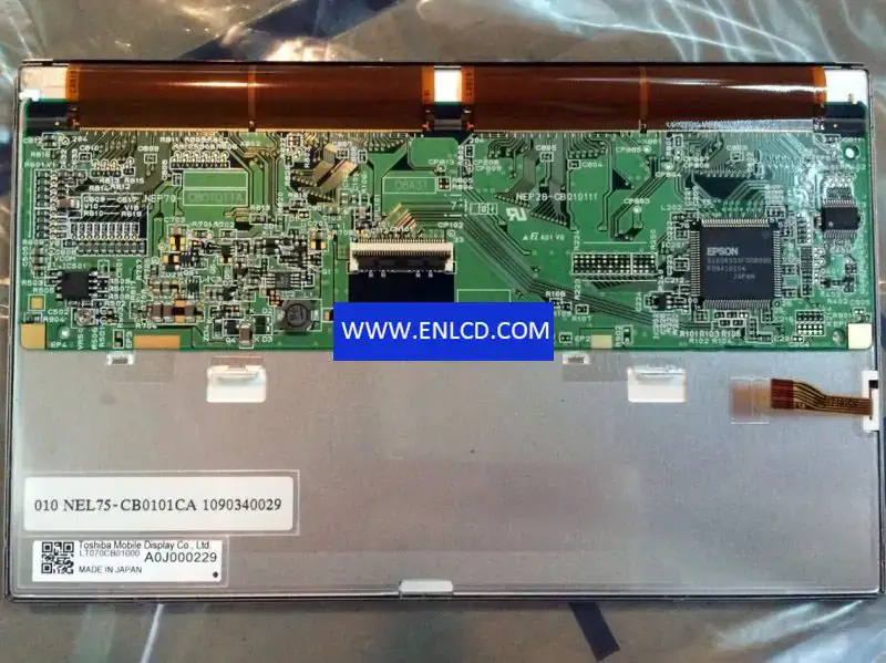 Remplacement du panneau LCD Toshiba LT070CB01000