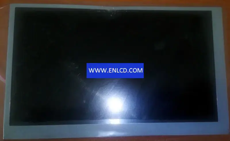 Remplacement du panneau LCD Toshiba LTA055B0R0A