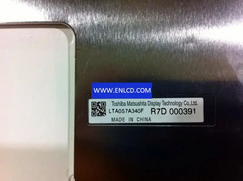 Remplacement du panneau LCD Toshiba LTA057A340F pour application industrielle
